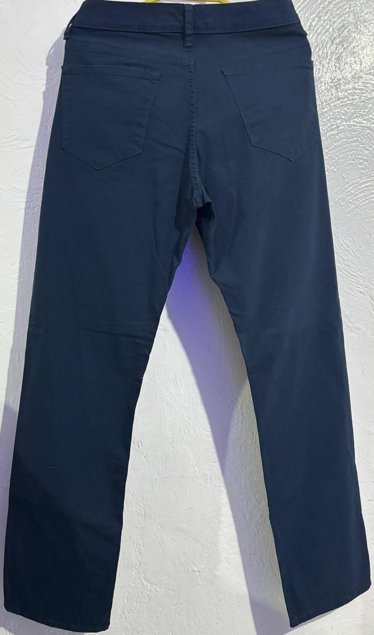 Imagen Pantalón WEEKEND CGA